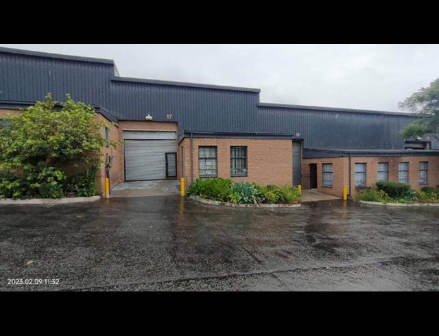INDUSTRIAL PROPERTY TO RENT IN HALFWAY HOUSE